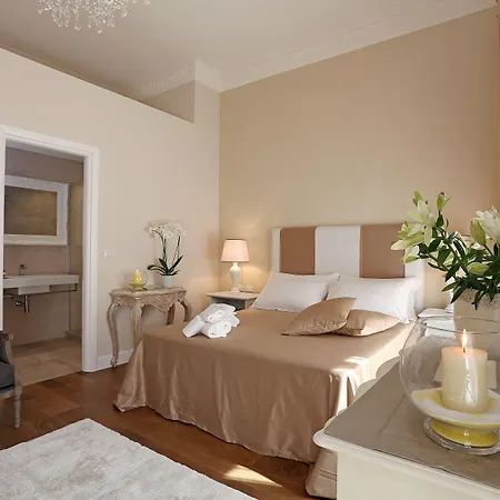 Spagna Art & - Ca Domus Collection