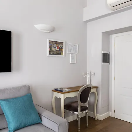 Pensjonat Spagna Art & - Ca Domus Collection