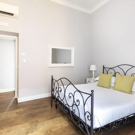 Pensjonat Spagna Art & - Ca Domus Collection 4*